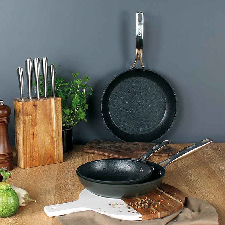 Bratpfanne aus geschmiedetem Aluminium - Serie ECLIPSE Ø 20 CM von OGO