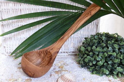 Schöpfkelle für Küche und Sauna aus Olivenholz - 30cm